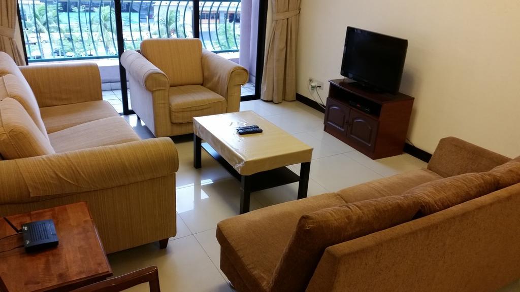 Marina Court Kota Kinabalu- Bigger Group Stay Together- 6 Bedroom Apartments Camera foto