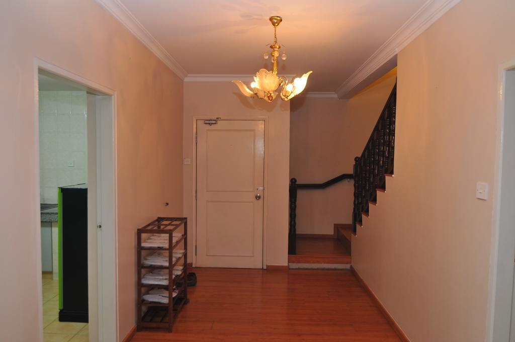 Marina Court Kota Kinabalu- Bigger Group Stay Together- 6 Bedroom Apartments Esterno foto