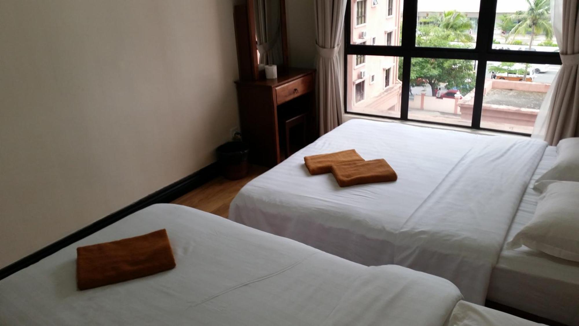 Marina Court Kota Kinabalu- Bigger Group Stay Together- 6 Bedroom Apartments Esterno foto